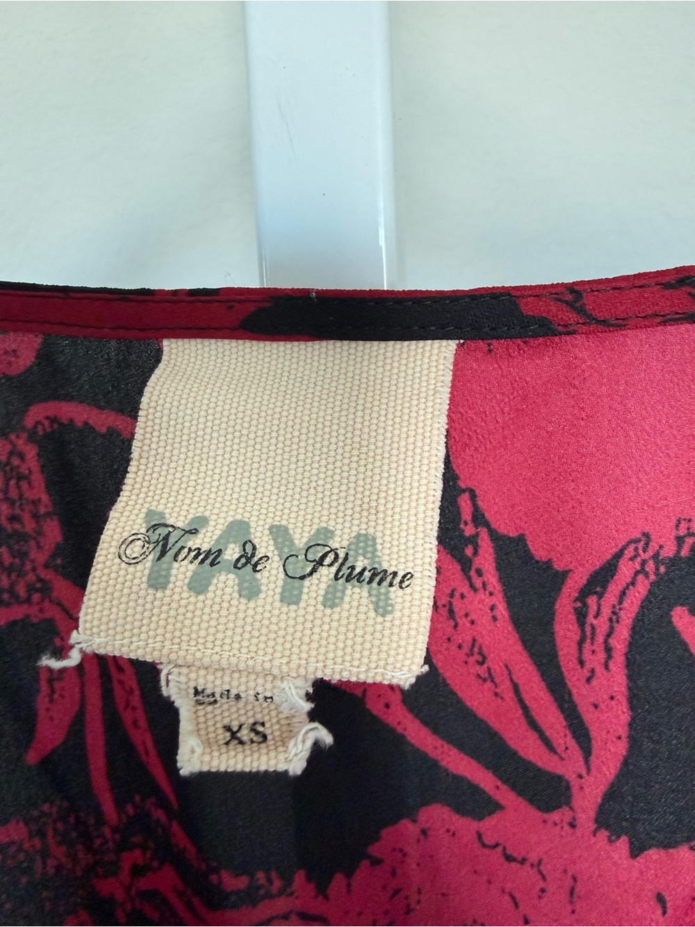 Anthropologie Yaya Nom de Plume Floral Mini Dress With Pockets in Black Red - Picture 4 of 6